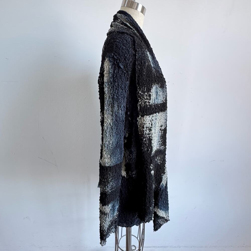 EGO Unique Crinkled Hand painted Cardigan - Picture 2 of 7